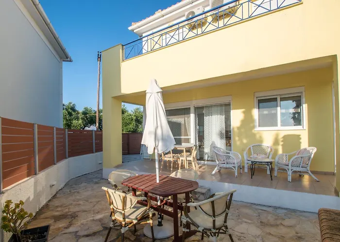 Villa Olive By Seaside
